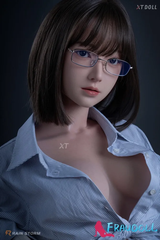 Asumi XT Sex Doll Bilder