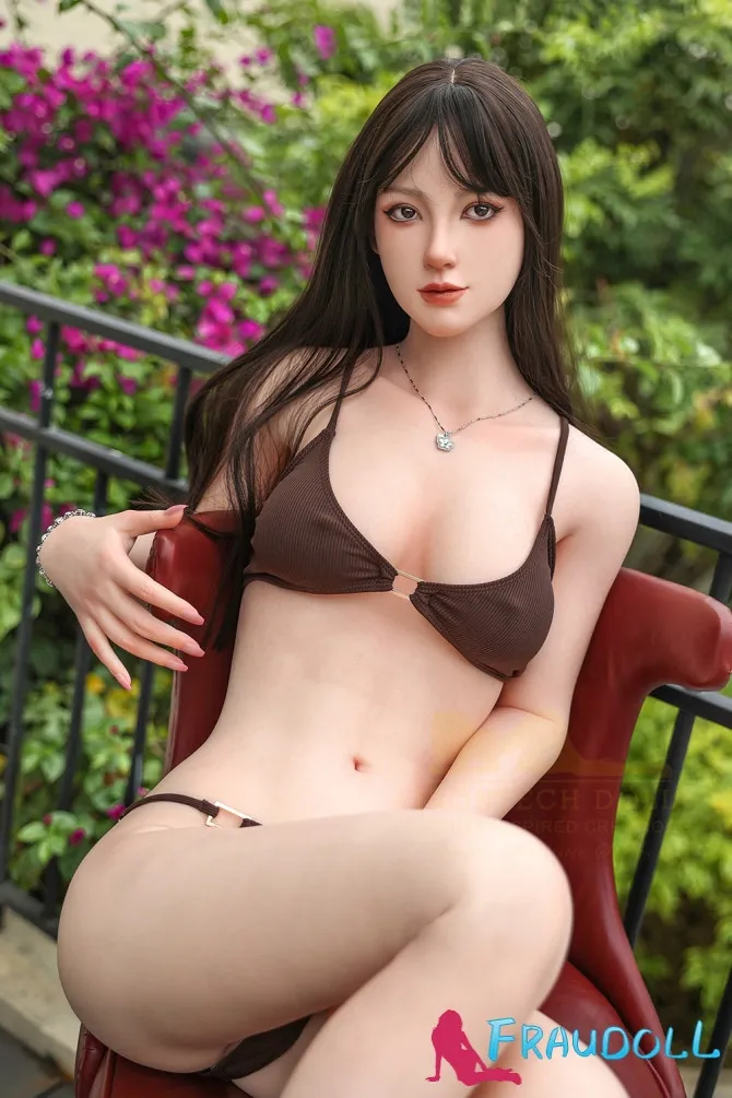 Gaia Irontech Doll Bilder