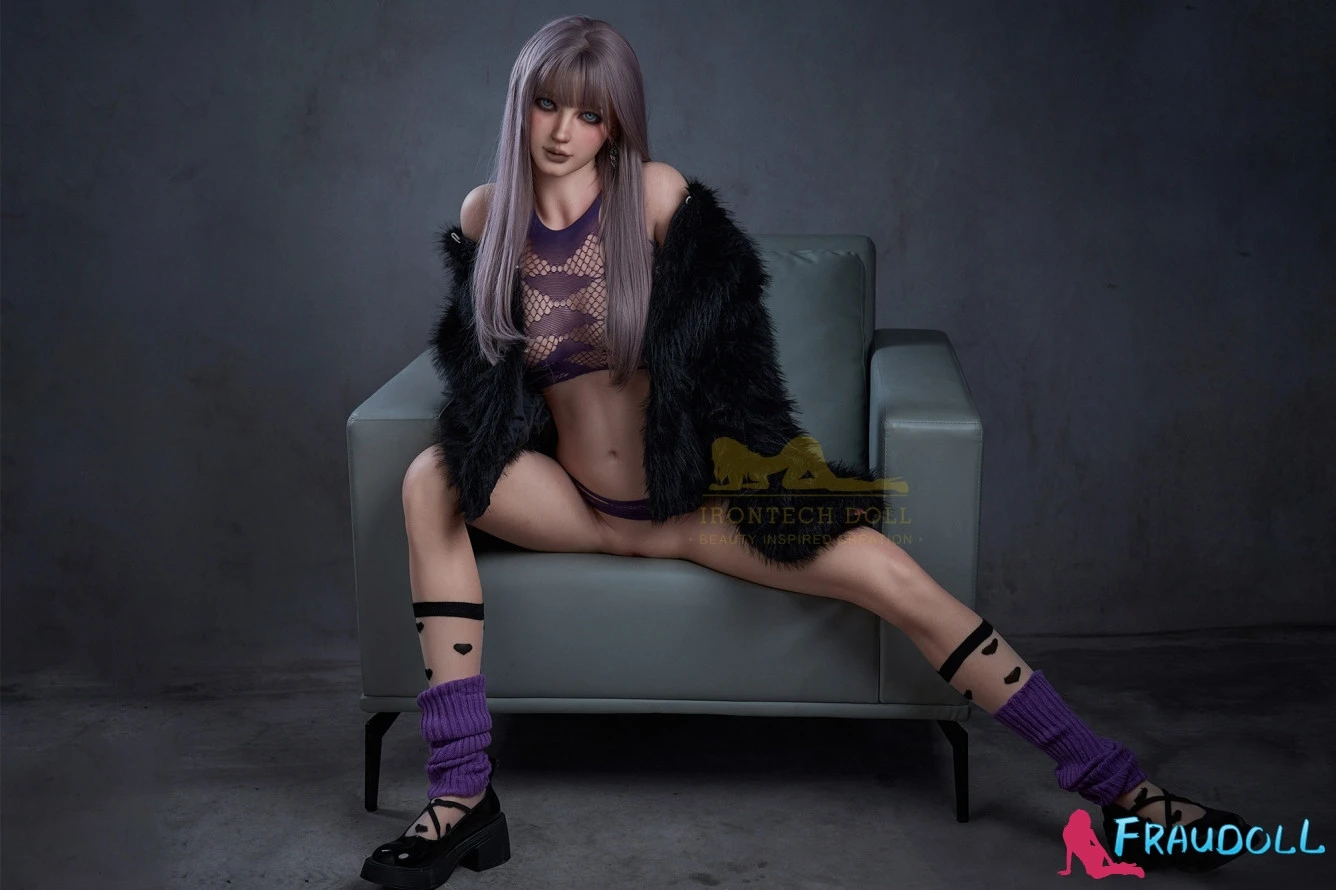 #S9 Cherry B-Cup irontechdoll Sportliche
