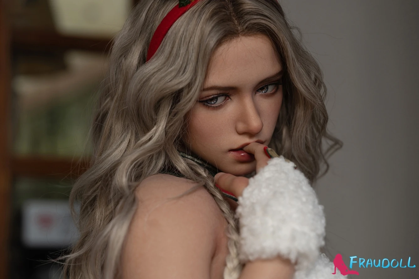 Polly silikon sex doll 176cm