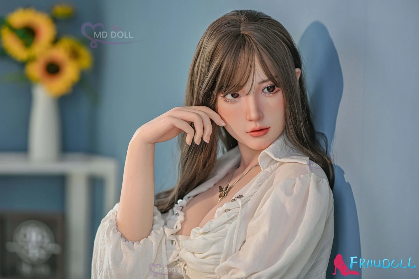 Realistischer MD silicon doll Doris 166cm