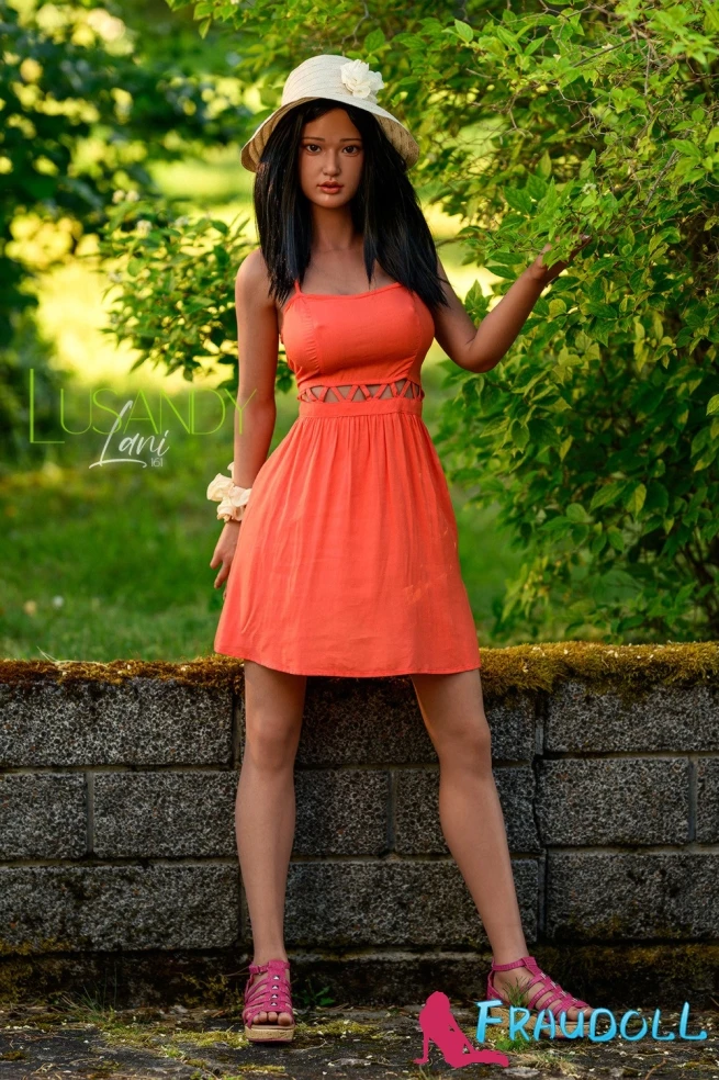 161cm lebensechte puppe Lani
