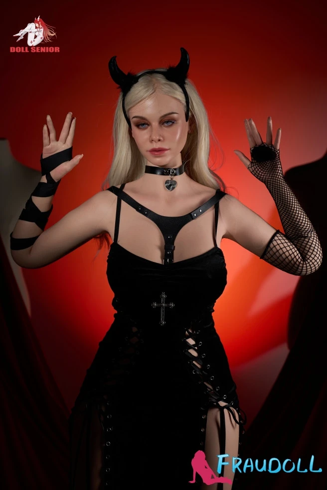 E-Cup silikon 160cm sexdolls Reife