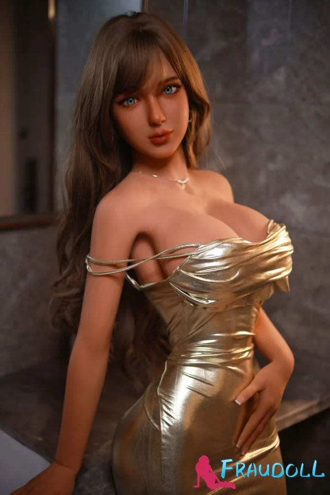 #43 Fire Doll 162cm