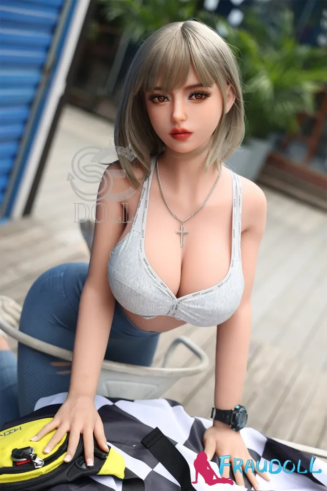 161cm Sex-Doll realistisch