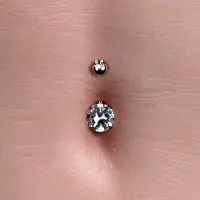 Bauchnabel Piercing