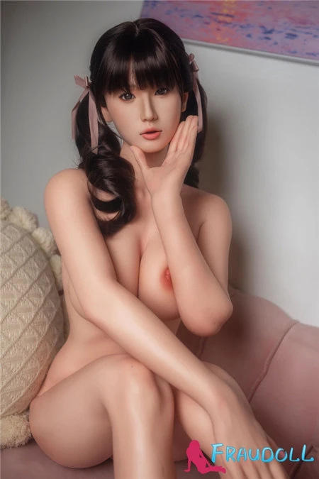 158cm Esther