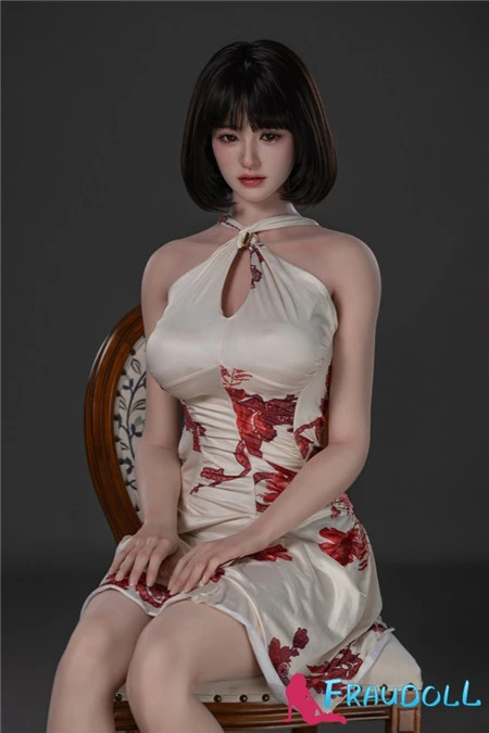 168cm Shikukawa Yuri