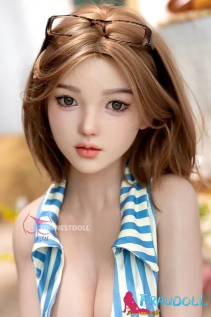 #053S Nika Funwest Silikonsexpuppen 152cm