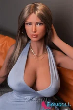 Blonde F-Cup reale sexpuppen Alexia