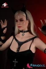 Reife Alice sexpuppen aus silikon