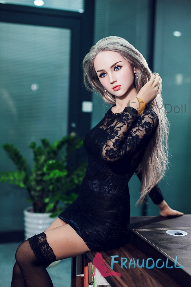 168cm C-Cup Kleine Brüste Liebespuppe Mette 168cm C-Cup Kleine Brüste Liebespuppe Mette