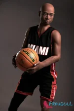 Dunkelhäutig männlicher Liebespuppe