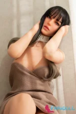 Fraasy B-Cup Liebespuppe aus Silikon