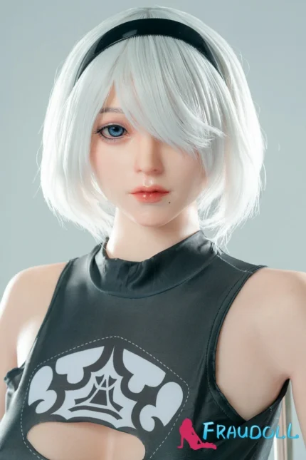 C-Cup sexpuppen aus silikon