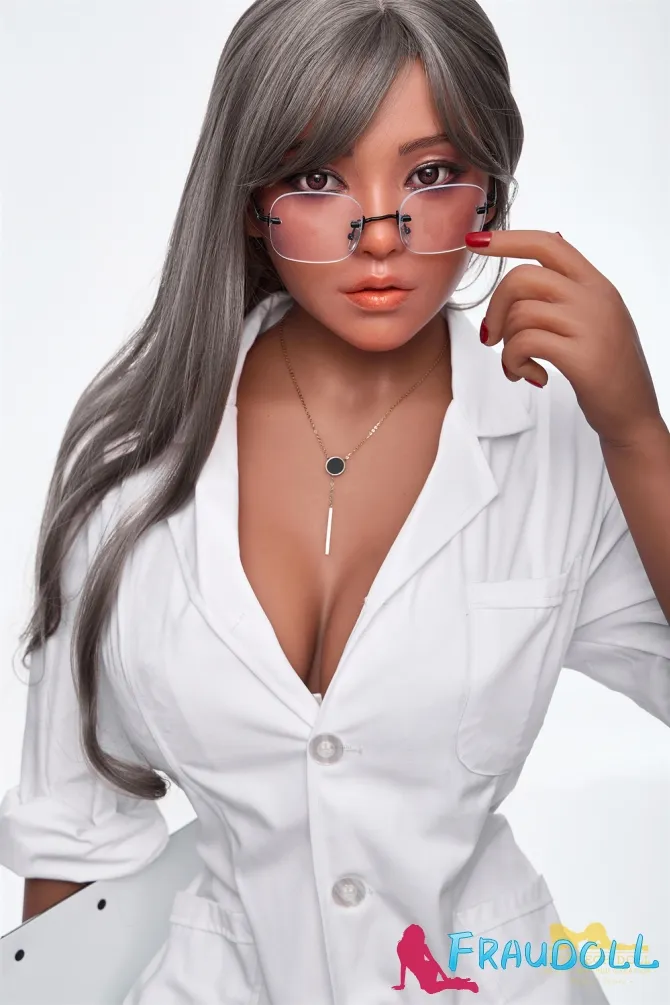 Silikonkopf Irontech Doll 164cm Anhorn