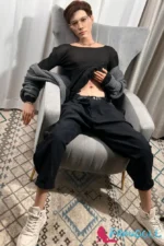 170cm Silikonpuppe Lynn