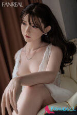 C-Cup realistic sexdolls Xue 162cm
